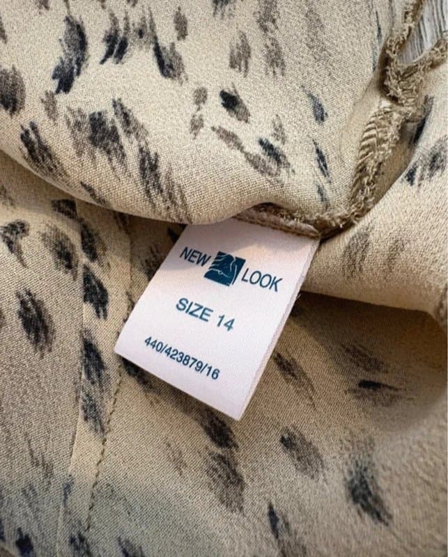 New Look Y2K New Look Leopard Print Bell Sleeve Peasant Top UK 14 Boho Fairy Grunge