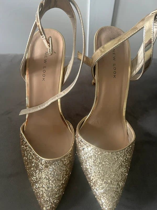 New Look New look gold sequin high heel shoe
