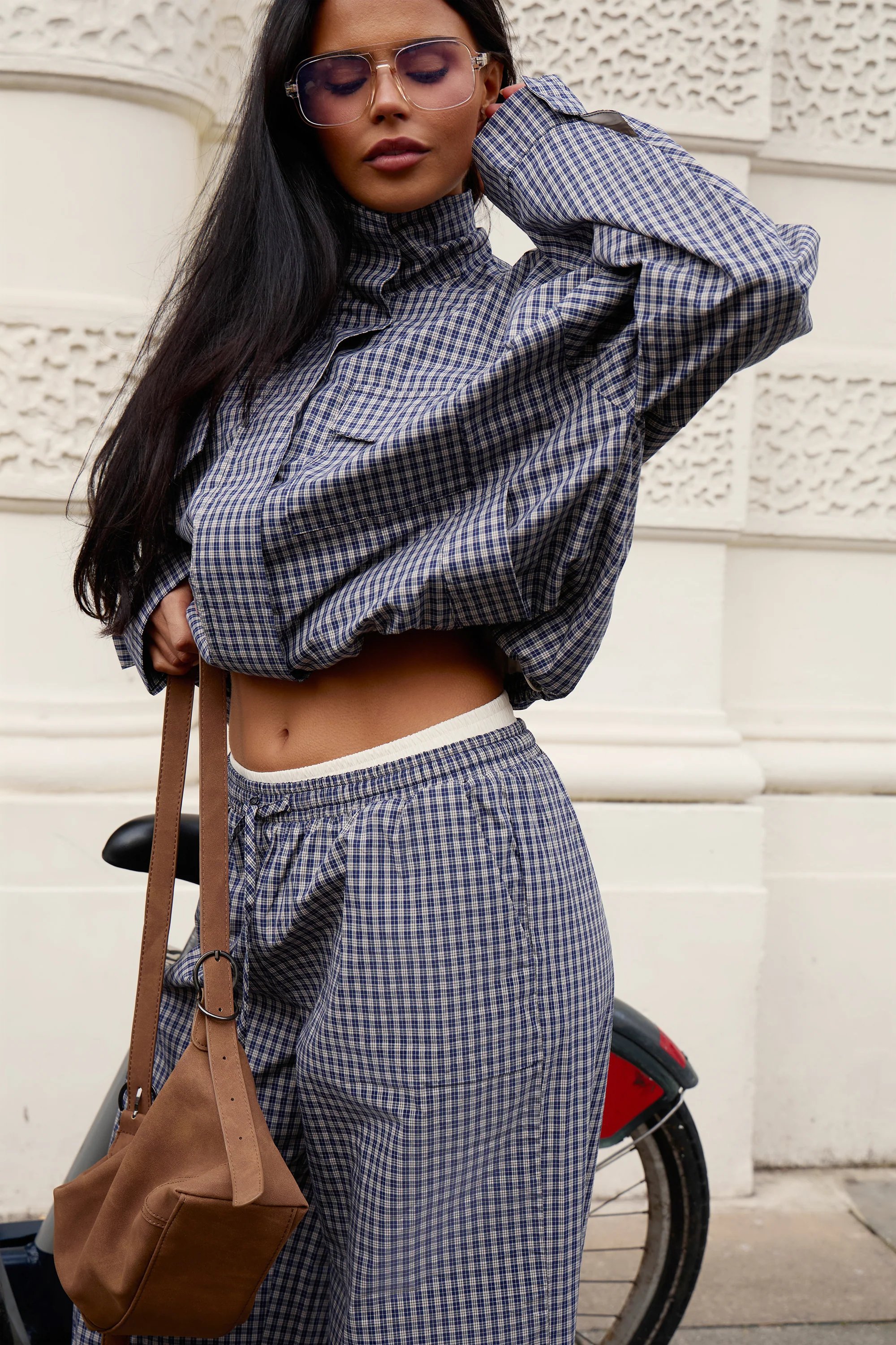 Kaiia Kaiia Woven Check Double Waistband Straight Leg Trousers Navy - 3