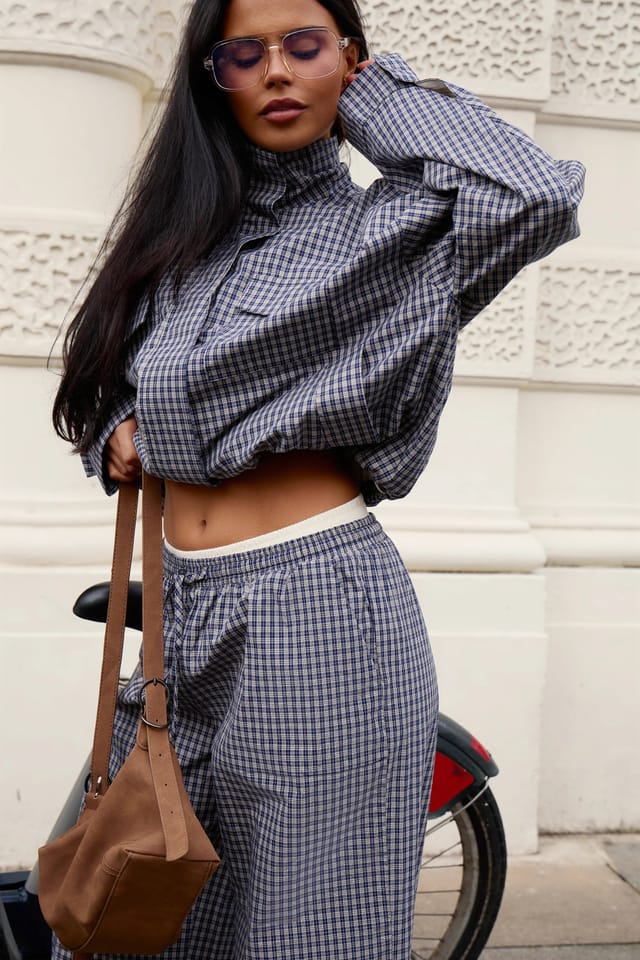 Kaiia Kaiia Woven Check Double Waistband Straight Leg Trousers Navy - 3