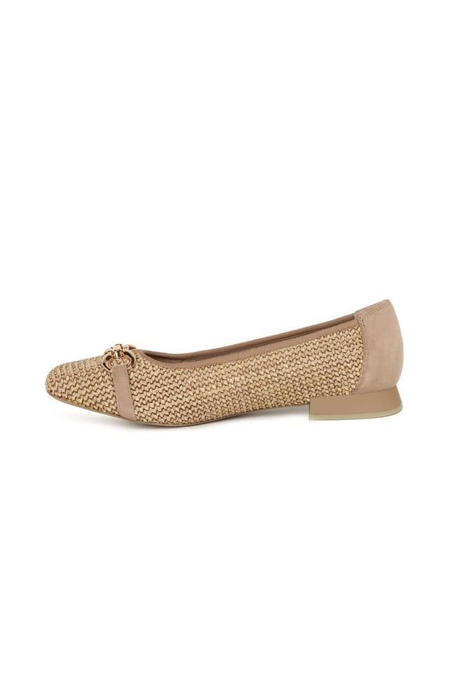 Caprice Caprice Women's 'Tour' Ballet Pumps in Light Brown - 2