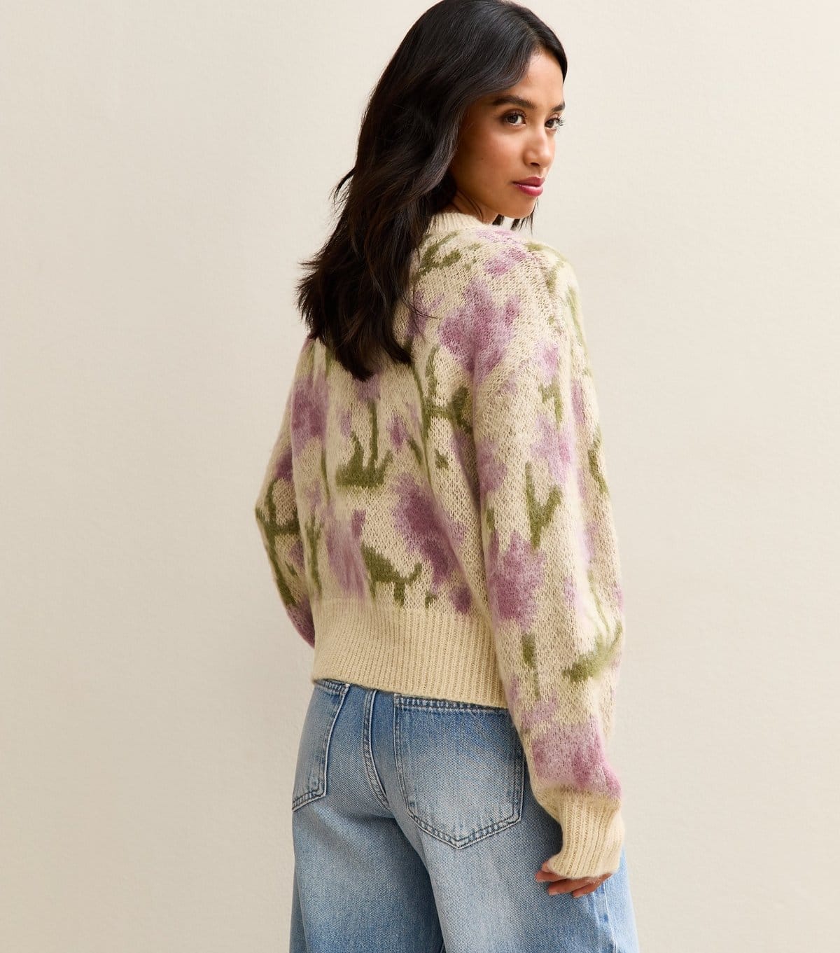 New Look Women's Petite Cream Floral Pattern Jumper New Look - 4