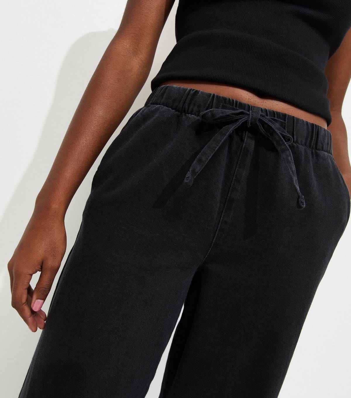New Look Women's Black Denim Wide Leg Drawstring Waist Jeans New Look - 4