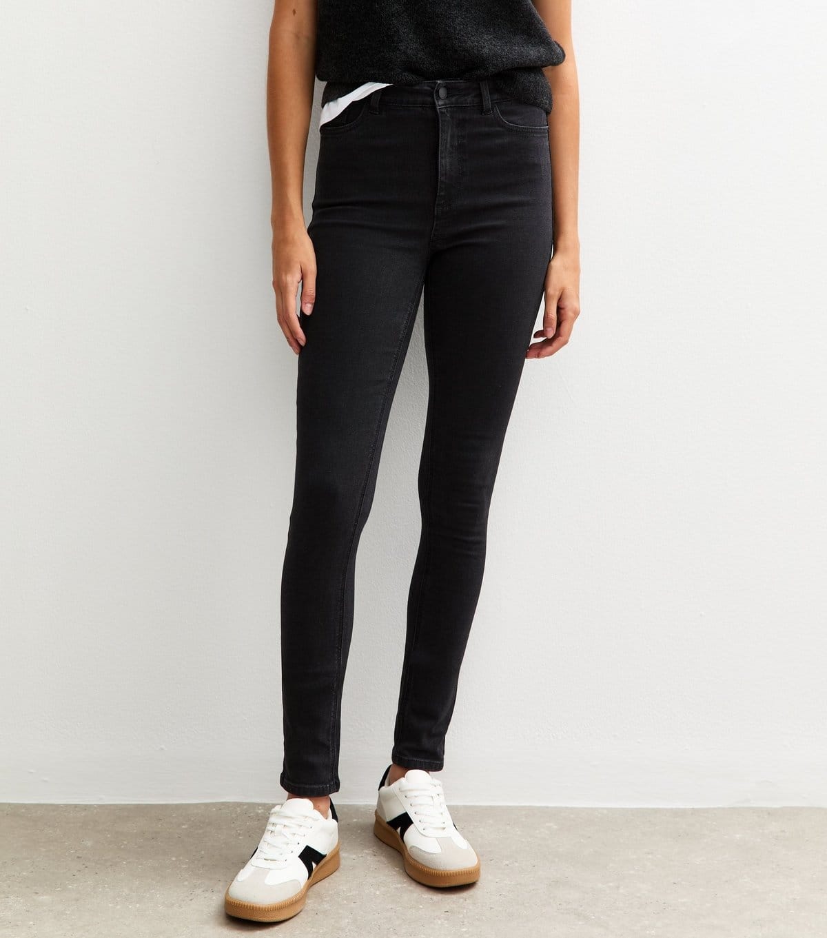 New Look Women's Tall Washed Black Mid Rise Amie Skinny Jeans New Look - 4