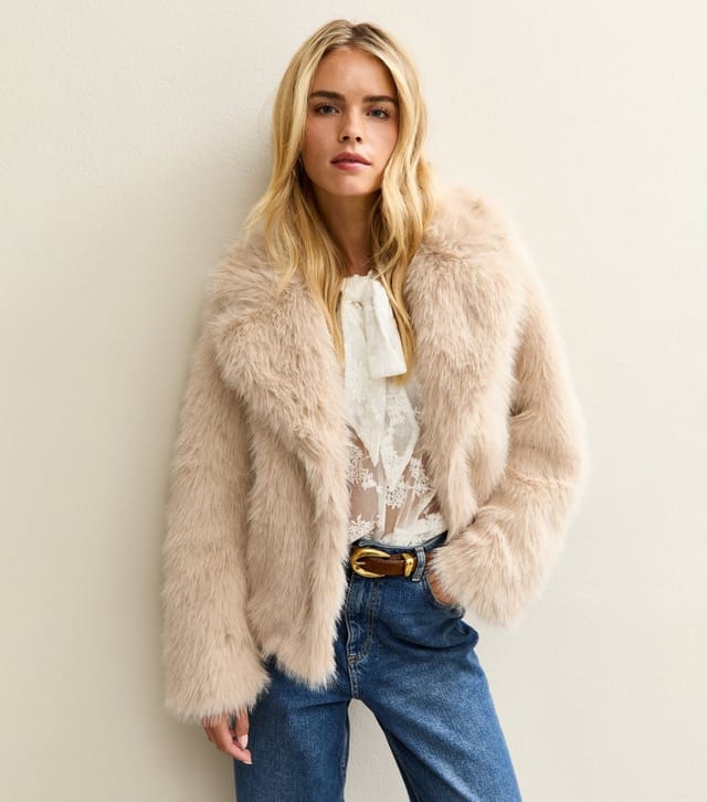 New Look Women's Petite Cream Faux Fur Jacket New Look - 2