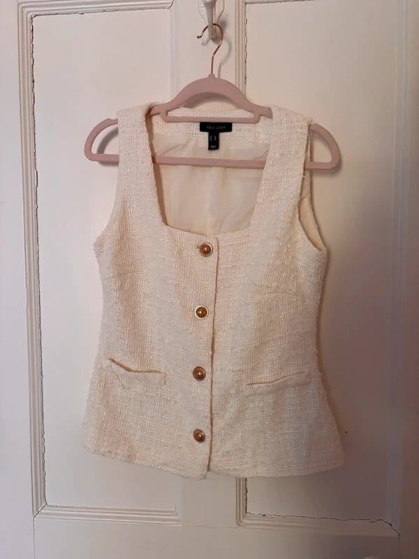 New Look Cream Textured Waistcoat Top