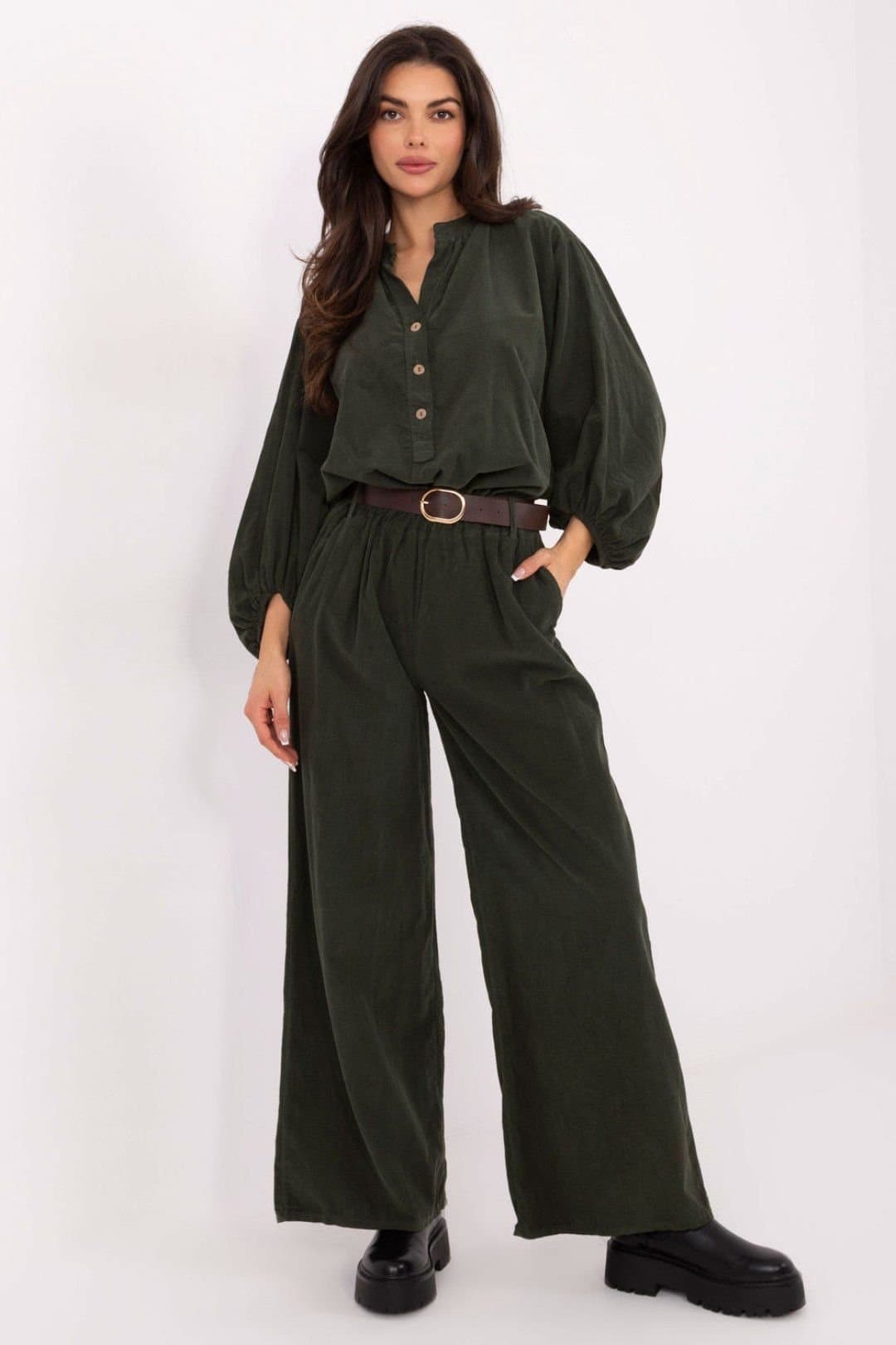 Love Lace Love Lace Women's High Waist Corduroy Wide Leg Trousers in Green