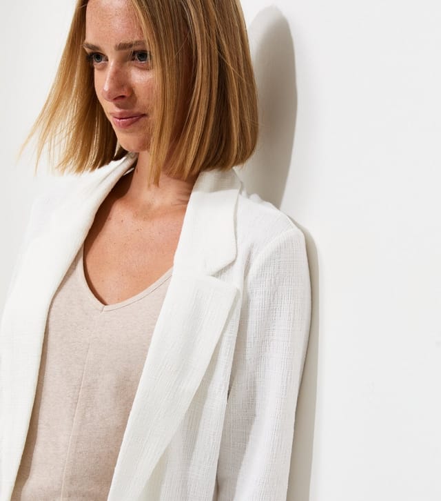 New Look Women's White Stretchy Textured Jersey Blazer New Look - 2