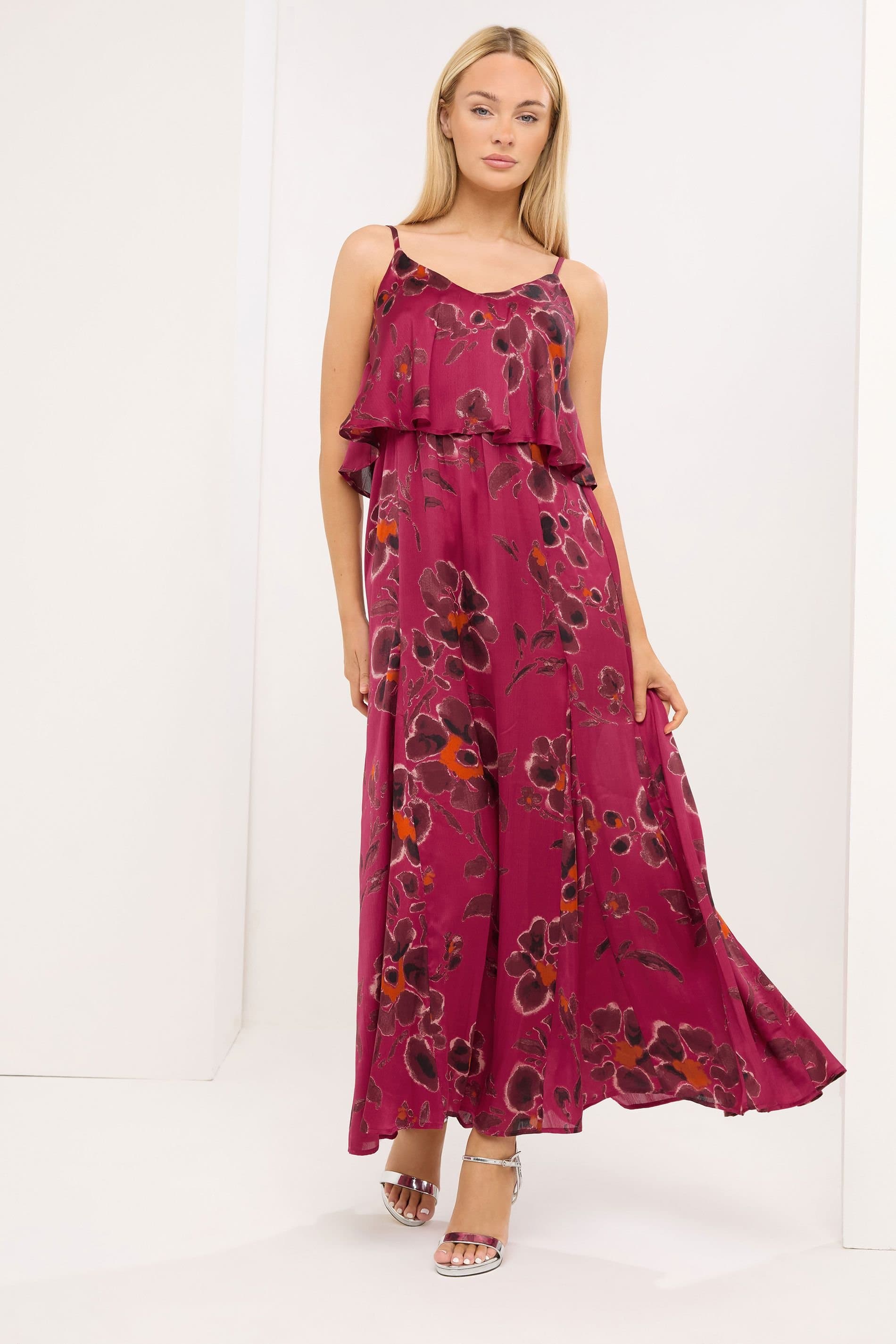 Star By Julien Macdonald Star by Julien Macdonald Women's Floral Satin Maxi Dress in Red
