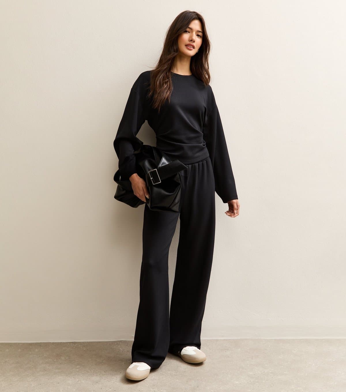 New Look Women's Black Wide Leg Joggers New Look