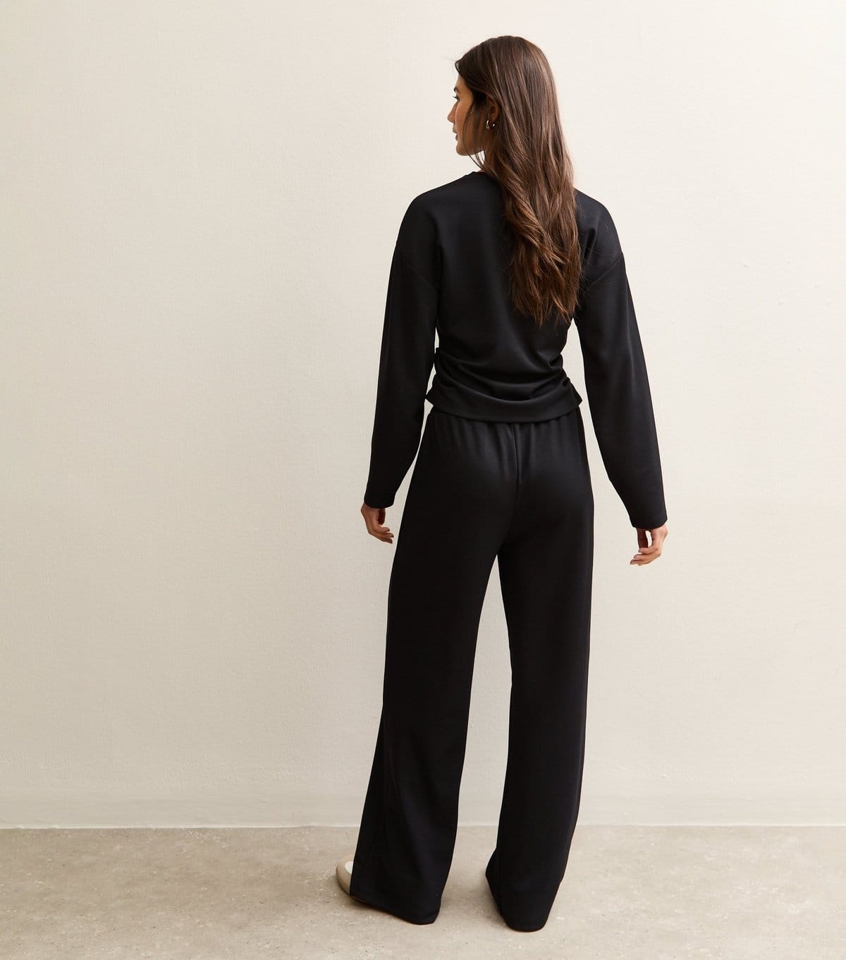 New Look Women's Black Wide Leg Joggers New Look - 4