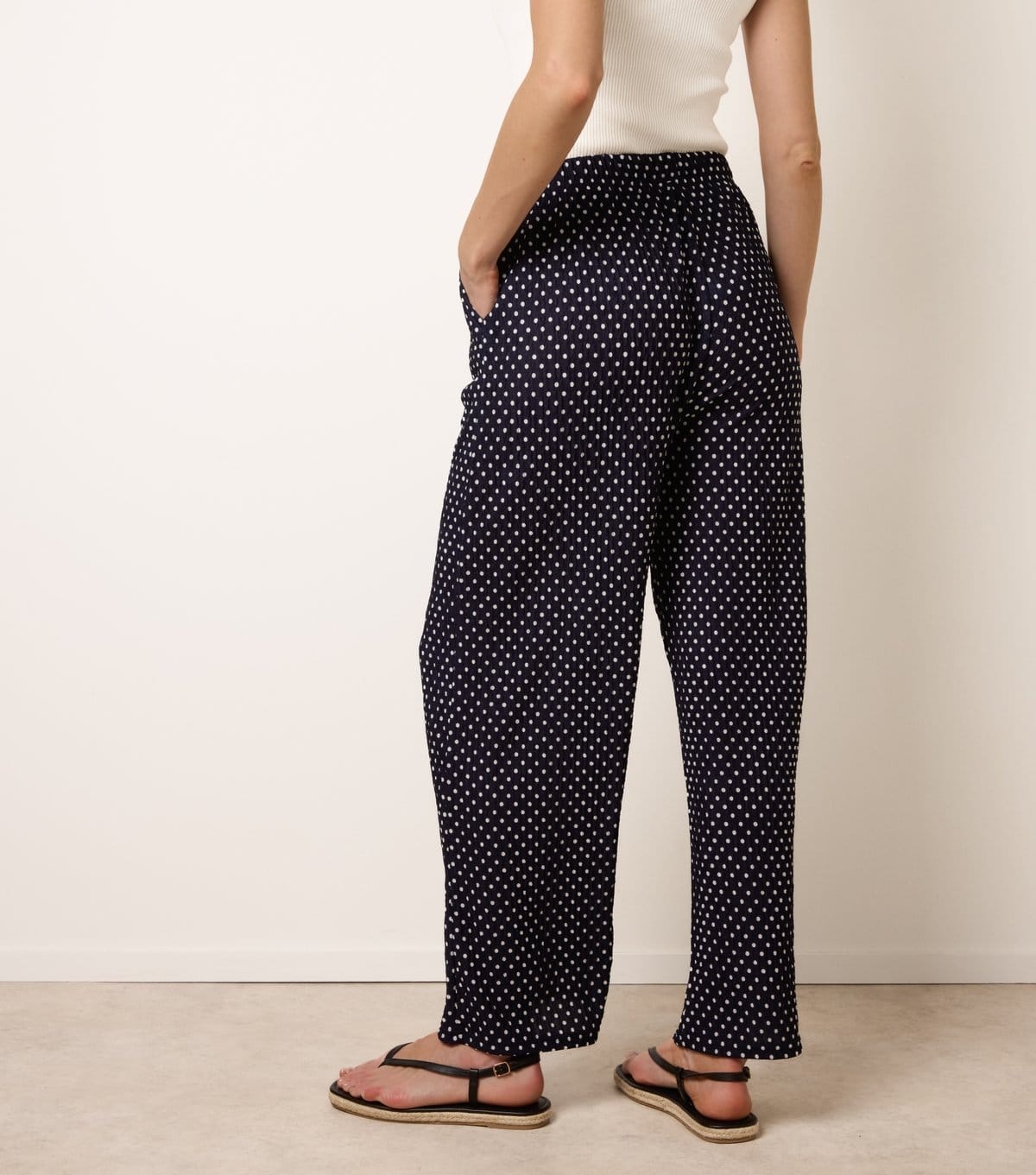 Blue Vanilla Women's Navy Polka Dot Wide Leg Trousers Blue Vanilla New Look - 4