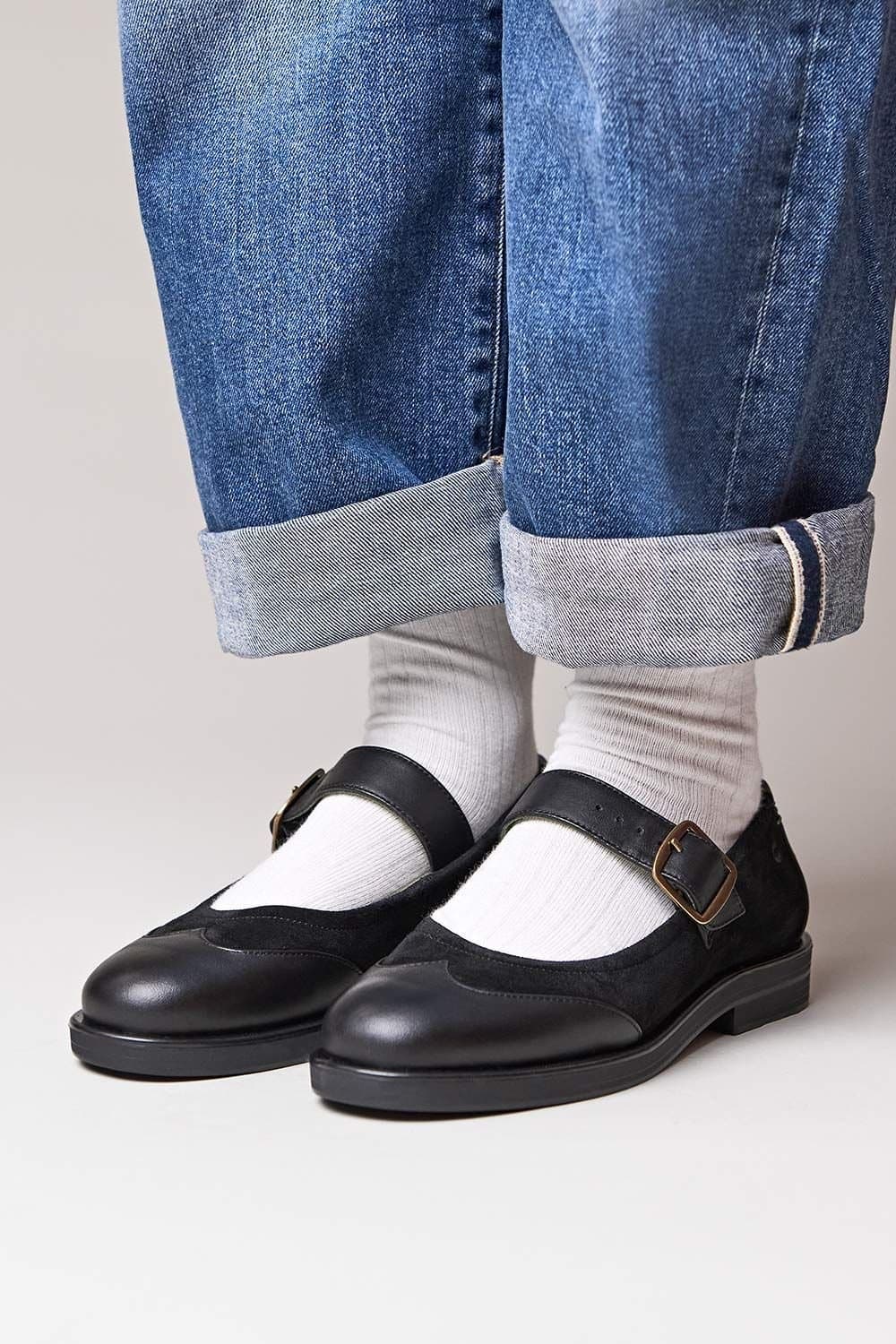 Moshulu Moshulu Women's 'Forster' Mary Jane Shoes in Black