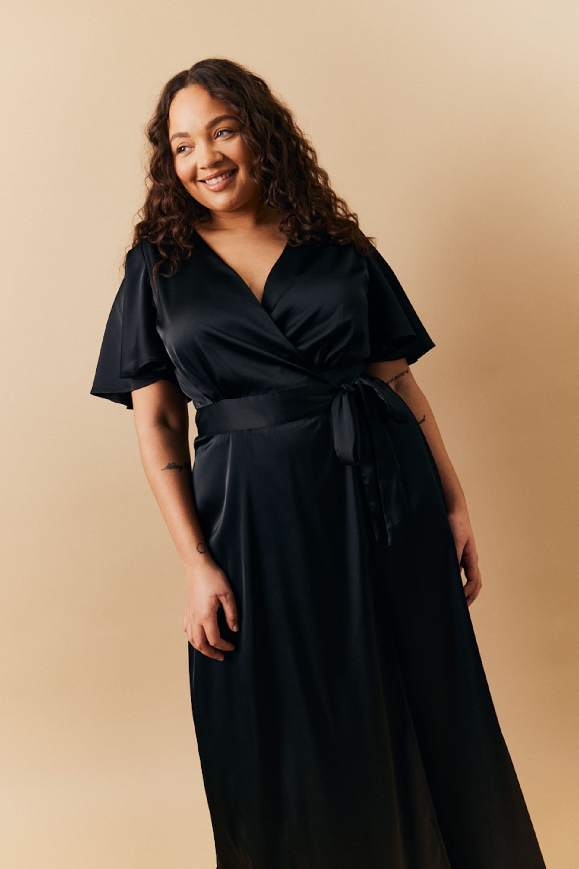 In The Style In The Style Women's Satin Wrap Tie Angel Sleeve Maxi Dress in Black - 4