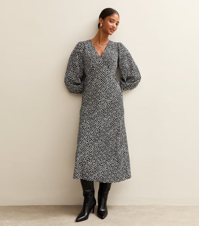 New Look Women's Black Spot Pattern V-Neck Midi Dress New Look - 3