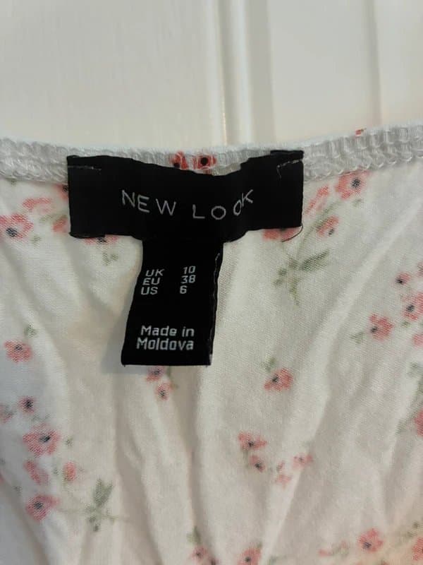 New Look Ruched floral top