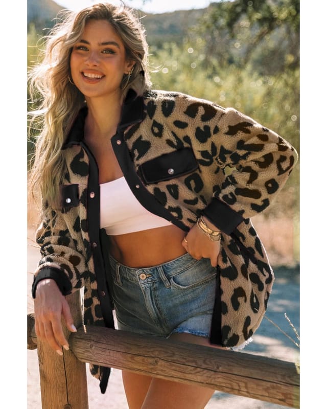 Azura Exchange Azura Exchange Women's Black Contrast Trimmed Leopard Teddy Shacket Jackets - 3