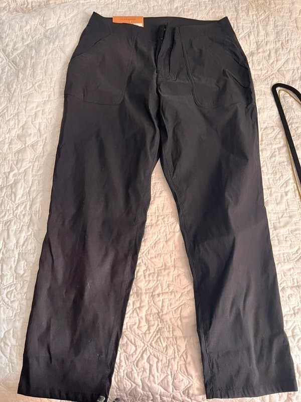 Eddie Bauer Eddie Bauer black pants.