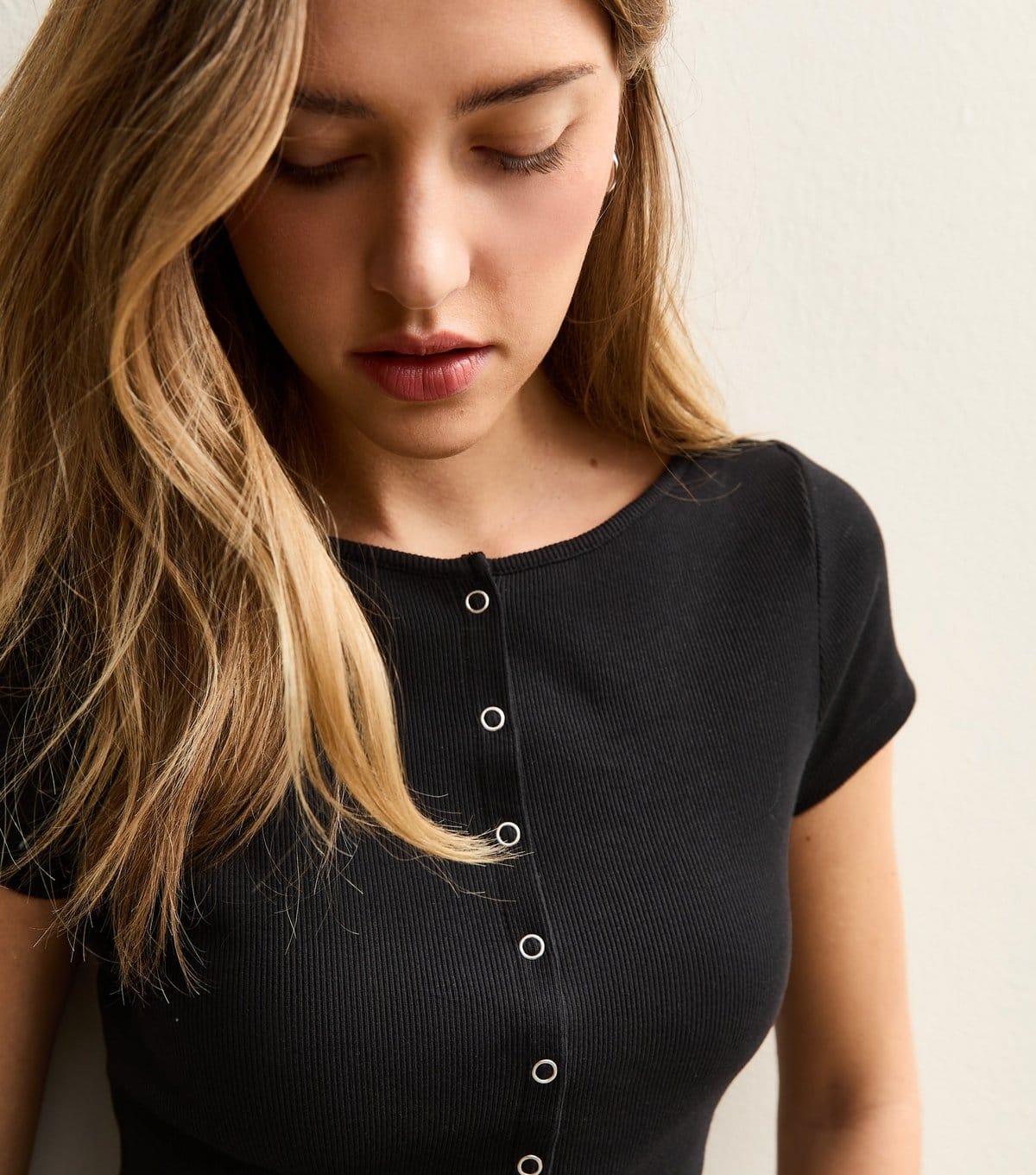 New Look Black Ribbed Jersey Popper Through Top
