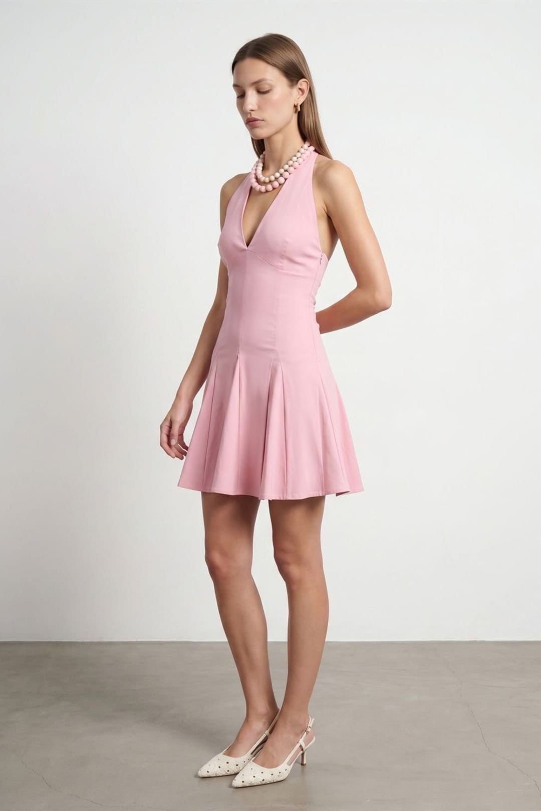 Dilvin Dilvin Women's Halter Neck Skater Mini Dress in Baby Pink - 4