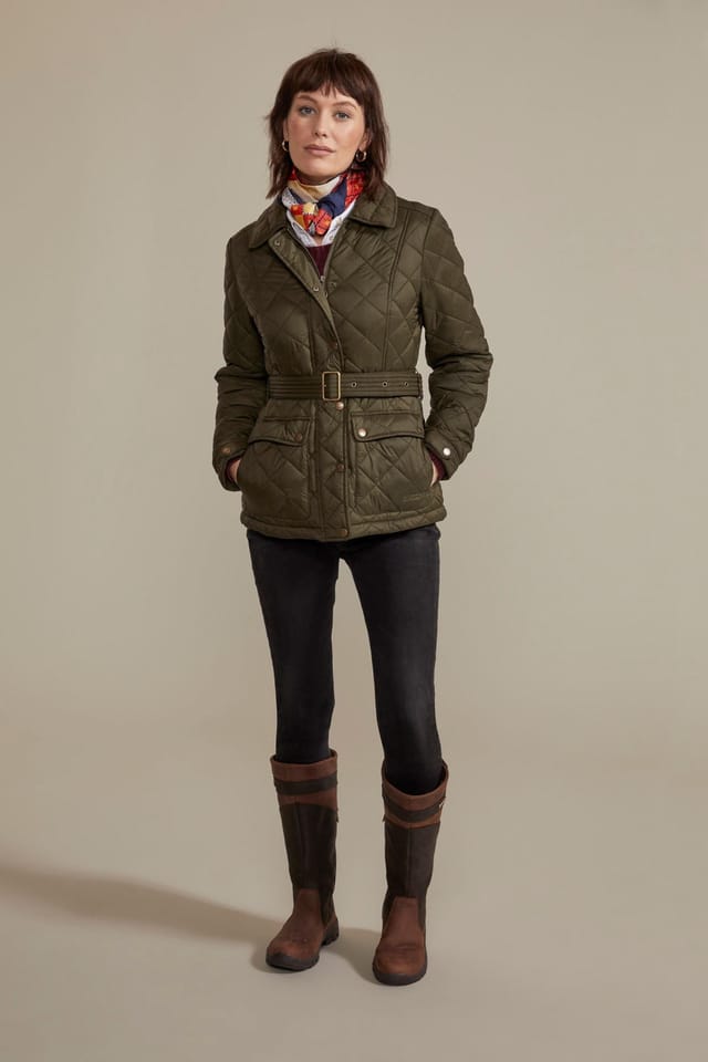 Hinter & Hobart Hinter & Hobart Women's 'Galloway' Quilted Lightweight Insulated Belted Water Resistant Jacket in Khaki - 2