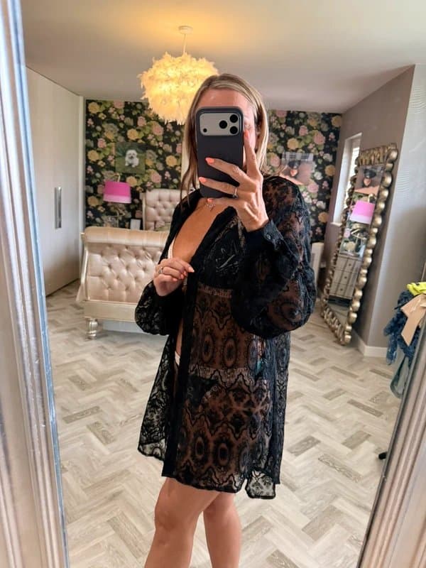 Never Fully Dressed Never Fully Dressed lace oversized blouse/cover up size XL new