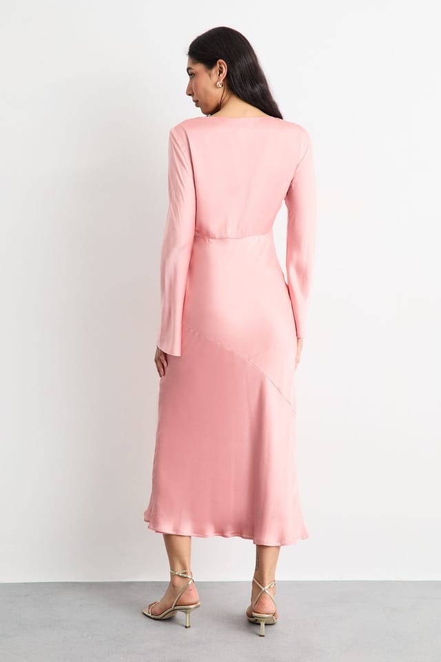 Warehouse Warehouse Women's Twist Front Cut Out Bias Cut Midi Dress in Peach - 3