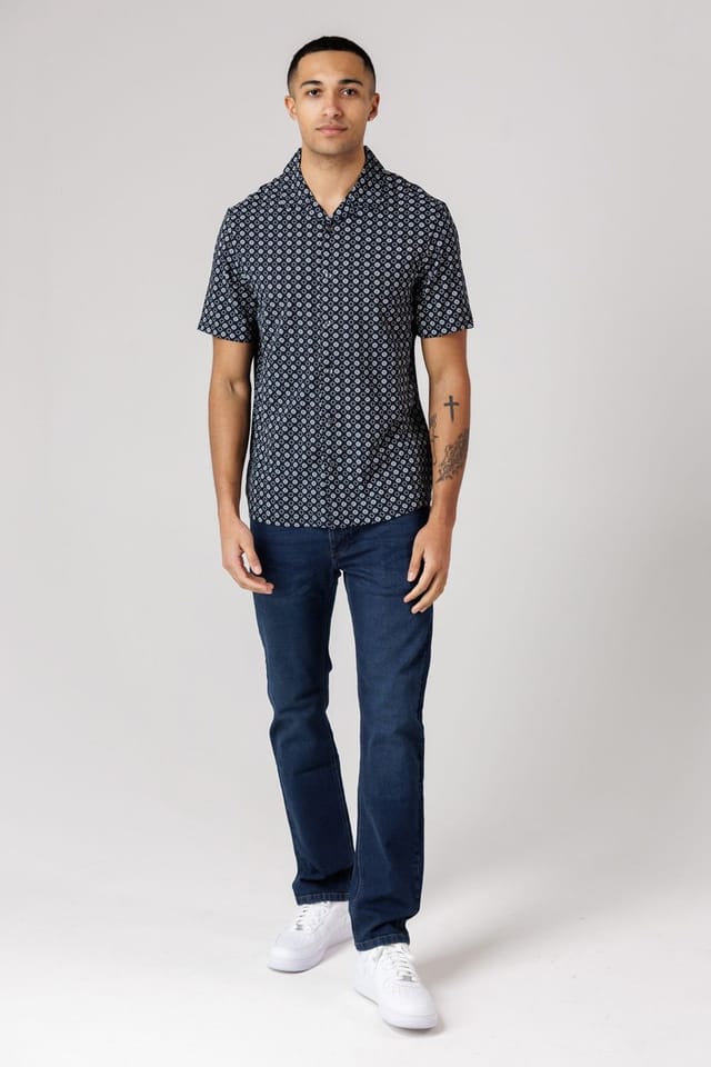 French Connection French Connection Men's Square Floral Print Short Sleeve Shirt in Navy - 3