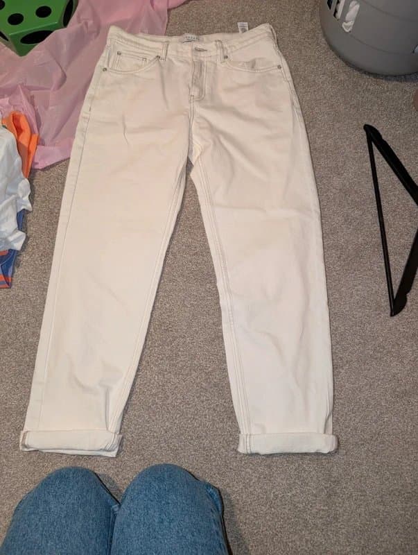 Topshop Topshop mid rise straight jean in bone 12