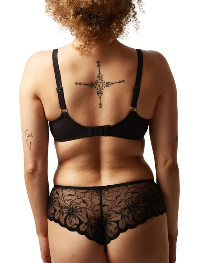 Chantelle Chantelle Women's Fleurs Plunge T-Shirt Bra in Black - 3