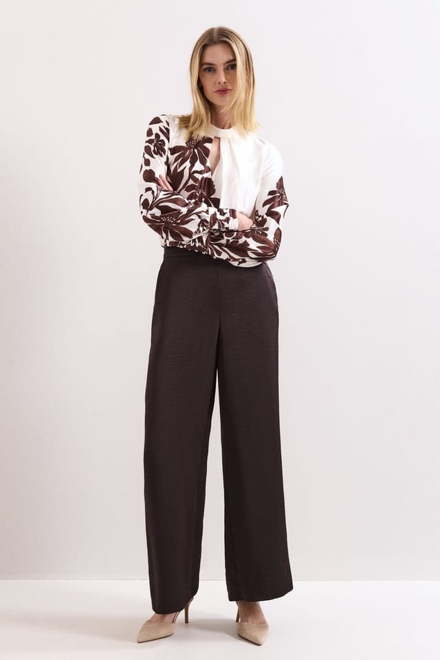 Phase Eight Phase Eight Women's Beccy Wide-Leg Satin Trousers in Dark Brown - 3