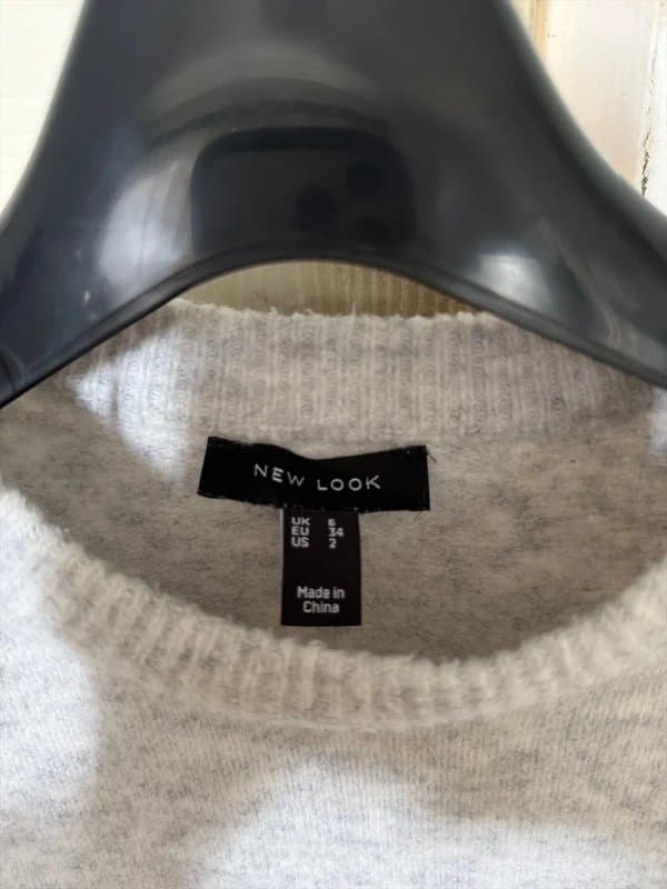 New Look Grey top