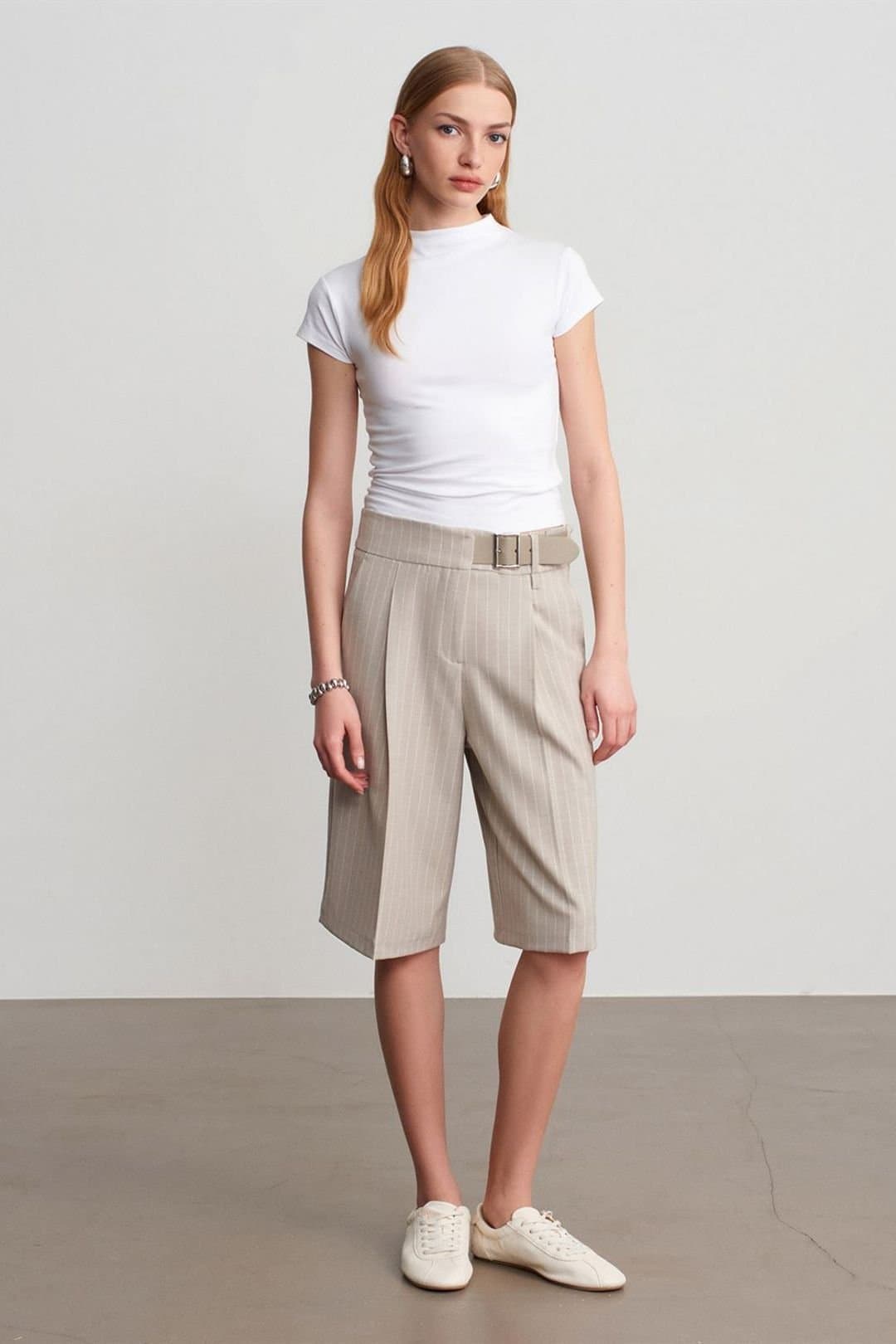 Dilvin Dilvin Women's High-Waist Striped Tailored Shorts With Belt in Beige