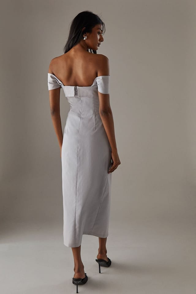 Warehouse Warehouse Women's Twist Bandeau Column Dress in Ice Grey - 3