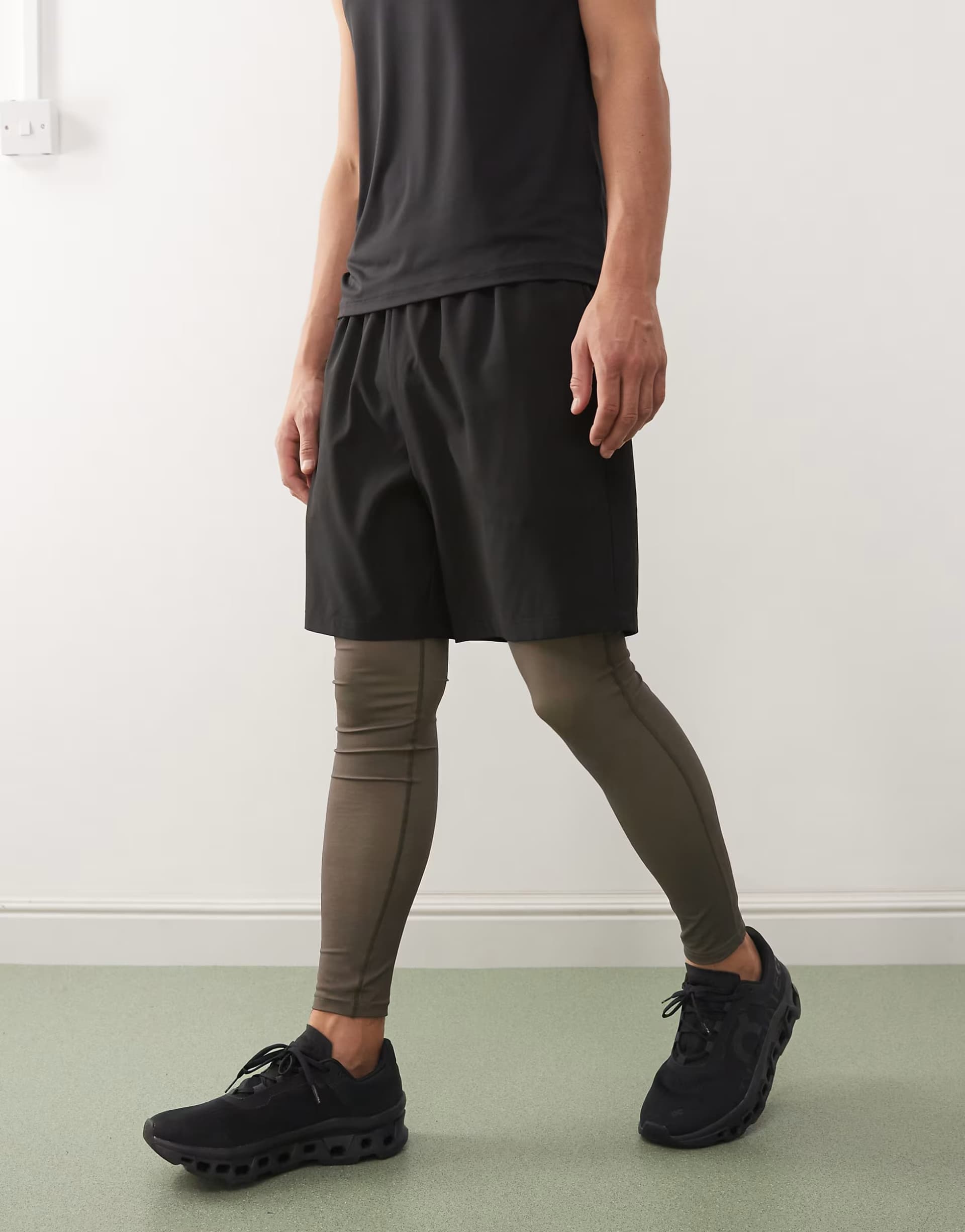 ASOS ASOS OOSC Elite Activewear Leggings in Khaki