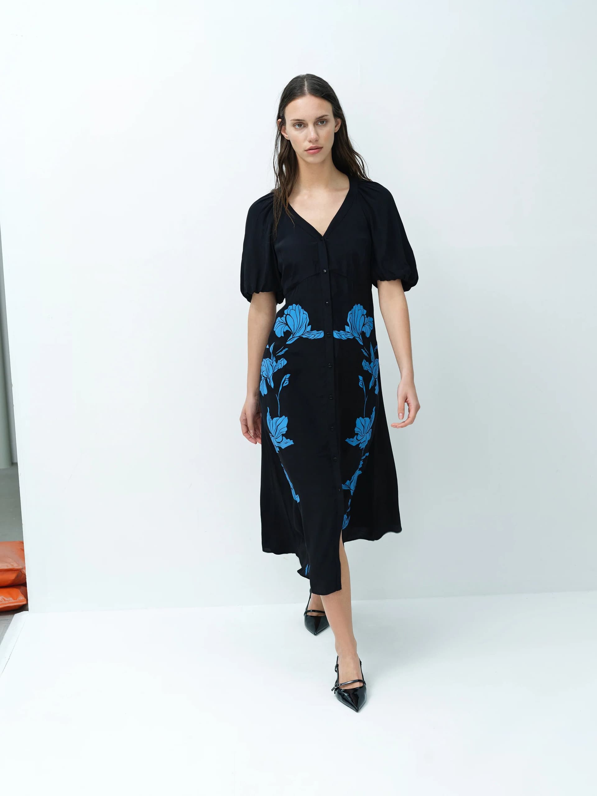 French Connection Lizzy Eco Blue Floral Button-Through Midi Dress Black/Light Cornflower Blue