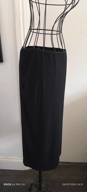Stretchy Lightweight Summer Skirt Size 10