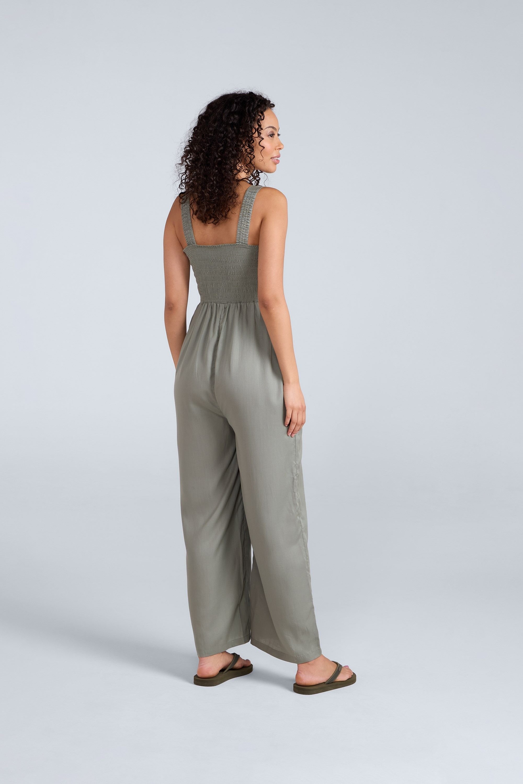 Animal Animal Women's 'Astrid' Lightweight Casual Sleeveless Wide Leg Relaxed Fit Jumpsuit in Pale Green - 4