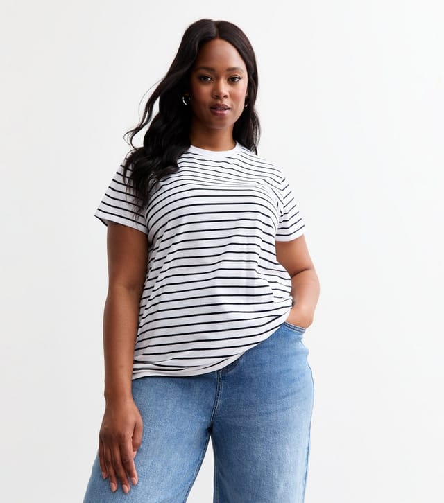 New Look Women's Plus Size White Striped Crew Neck T-Shirt Curves New Look - 2