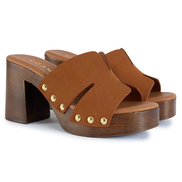 V.GAN V.GAN Women's Oxi Clog Sandals in Tan - 2