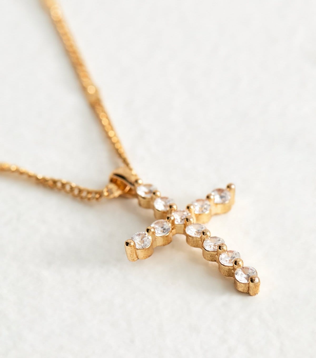 New Look Gold Tone Large Cubic Zirconia Cross Pendant Necklace New Look - 4