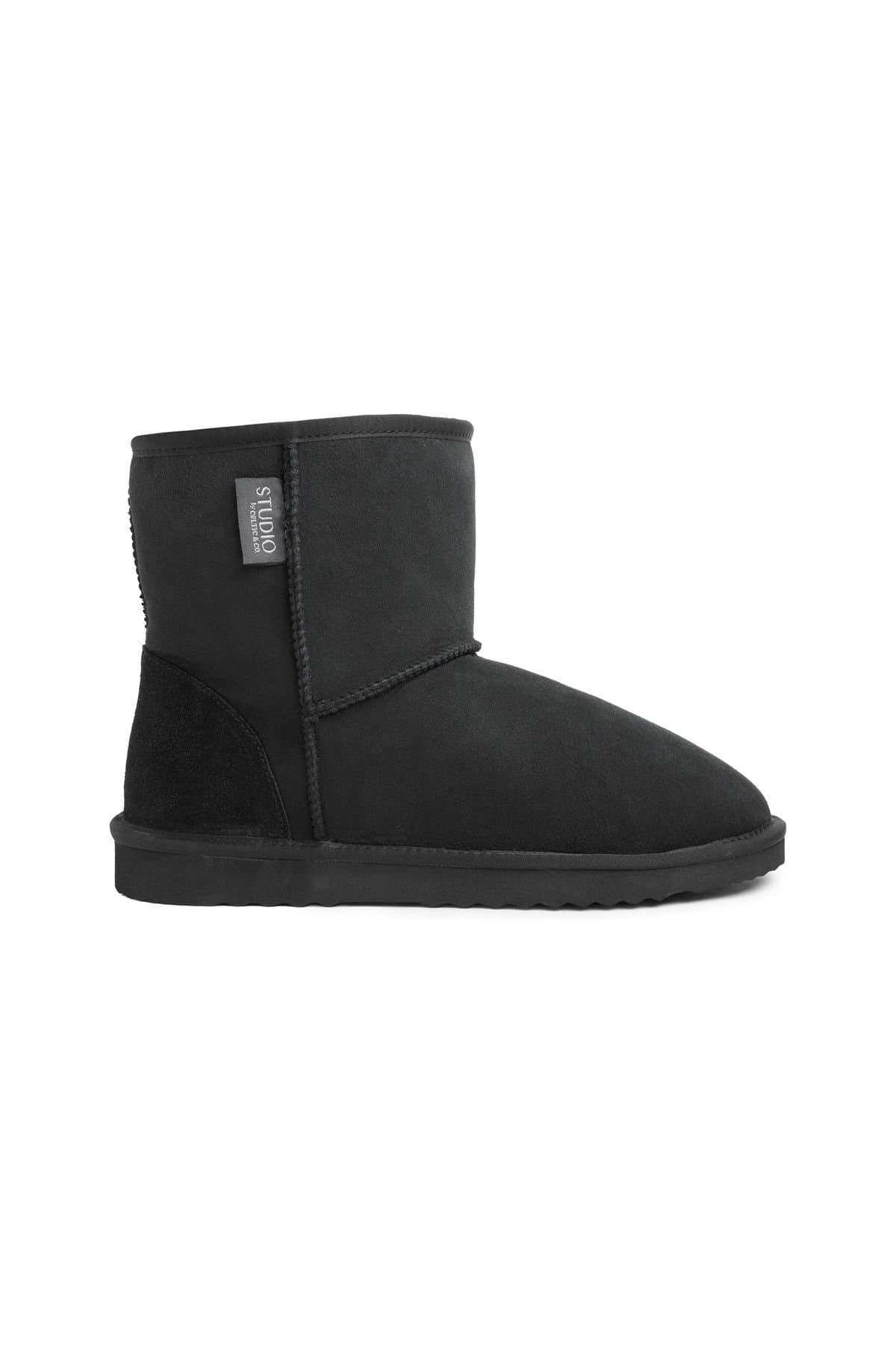 Celtic & Co Celtic & Co Men's Studio Slipper Boot in Black