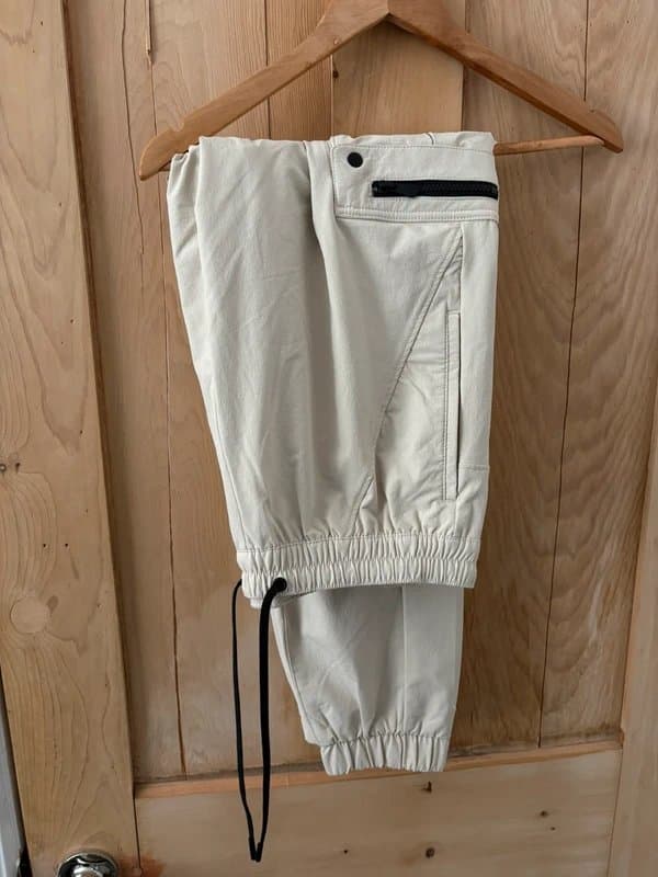 Bershka Bershka - Cream Cargos (L)