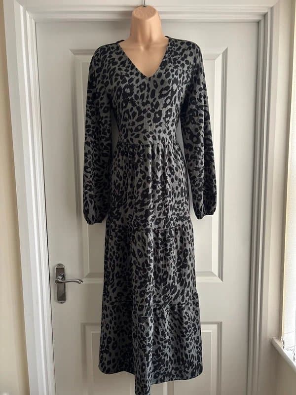 Marks & Spencer Gorgeous long dress M&S khaki mix size 8, new without tags