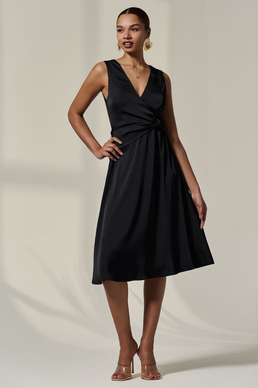 Jolie Moi Jolie Moi Women's Sleeveless Waist Detail Midi Dress in Black