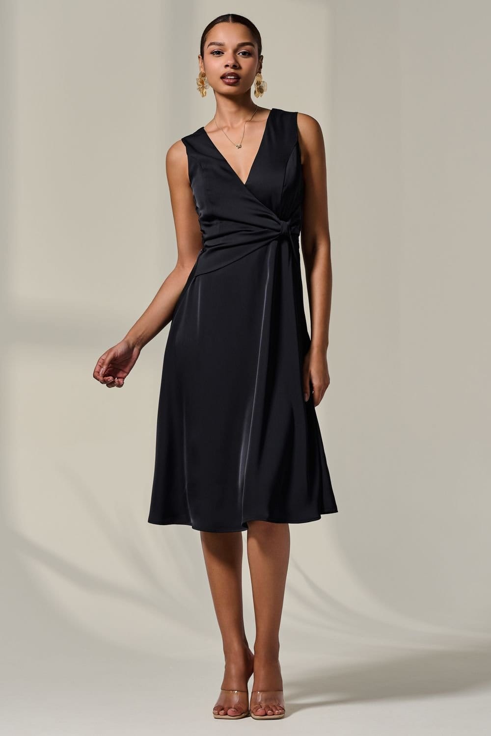 Jolie Moi Jolie Moi Women's Sleeveless Waist Detail Midi Dress in Black - 4