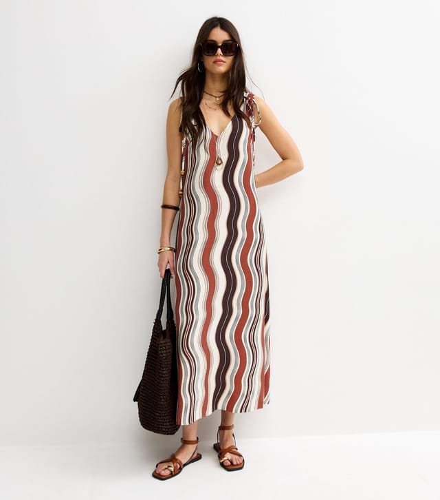 New Look Women's Brown Wavy Print Ruched Shoulder Smock Midi Dress New Look - 2