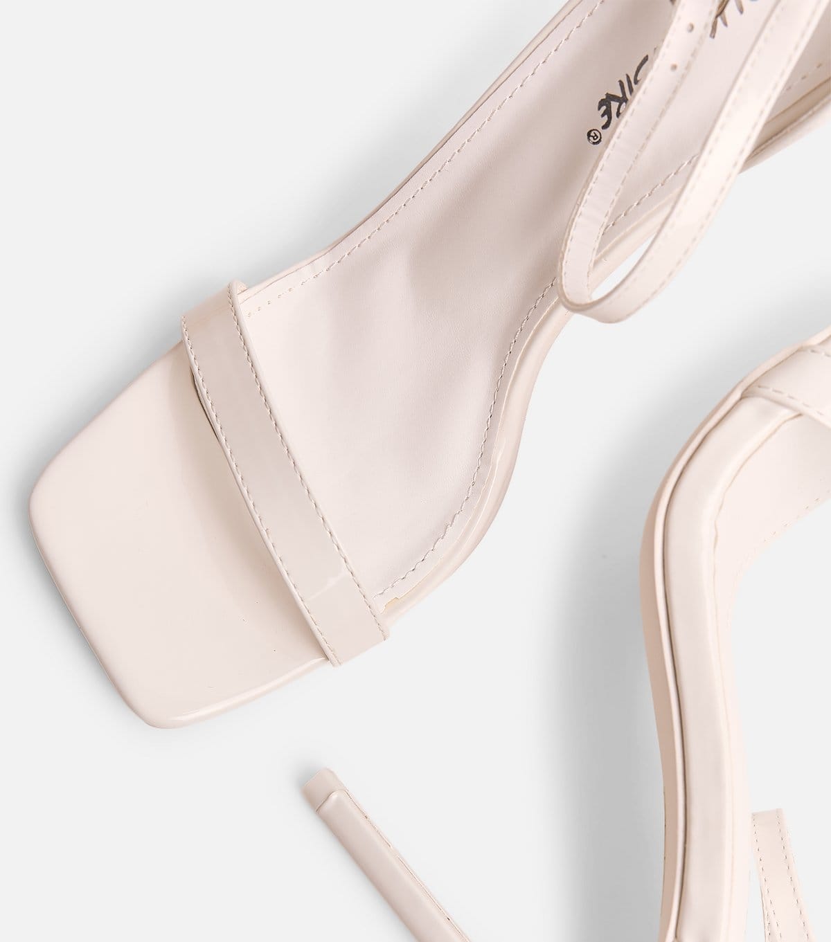 Public Desire Women's Cream Patent Chaos Square Toe Stiletto Sandals Public Desire New Look - 4