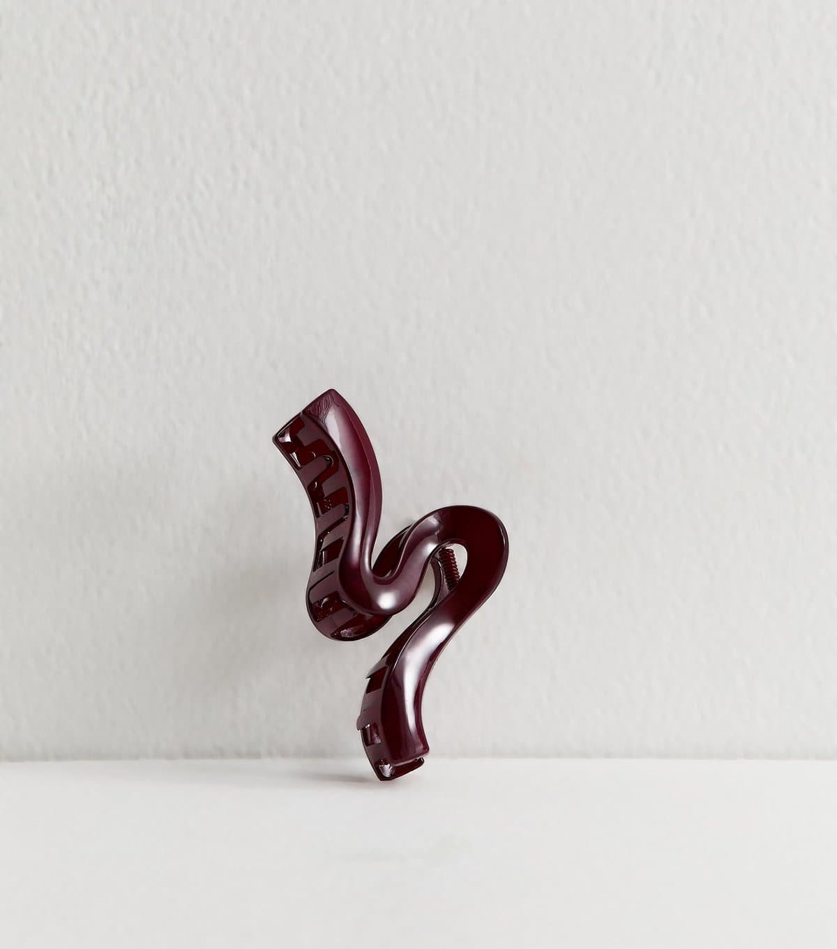 New Look Dark Burgundy Squiggle Hair Claw Clip New Look