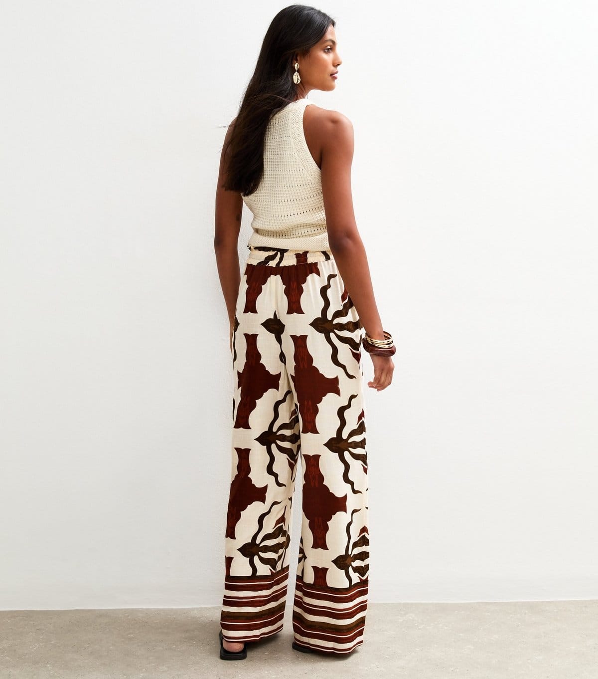 New Look Women's Brown Abstract Print Wide Leg Trousers New Look - 4
